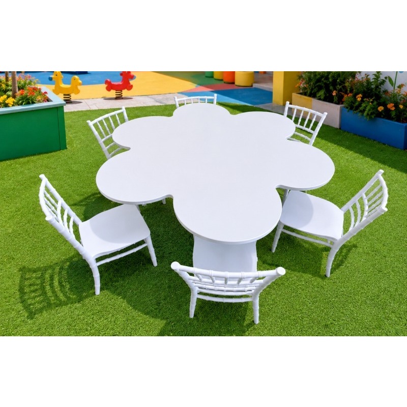 Kids Outdoor Table And Chair Set - Massief houten kindertafel en -stoelset in