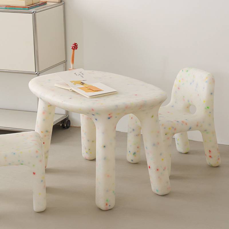 Kinderstudeertafel en stoelens - Kids Outdoor Table And Chair Set recensie en prijs
